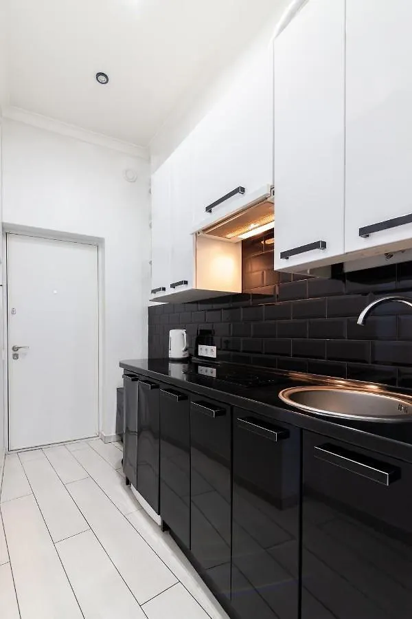 Leogrand Apartments On Udatnogo 4-2 Львов 0*,