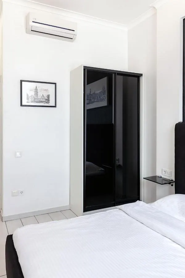 Leogrand Apartments On Udatnogo 4-2 Львов