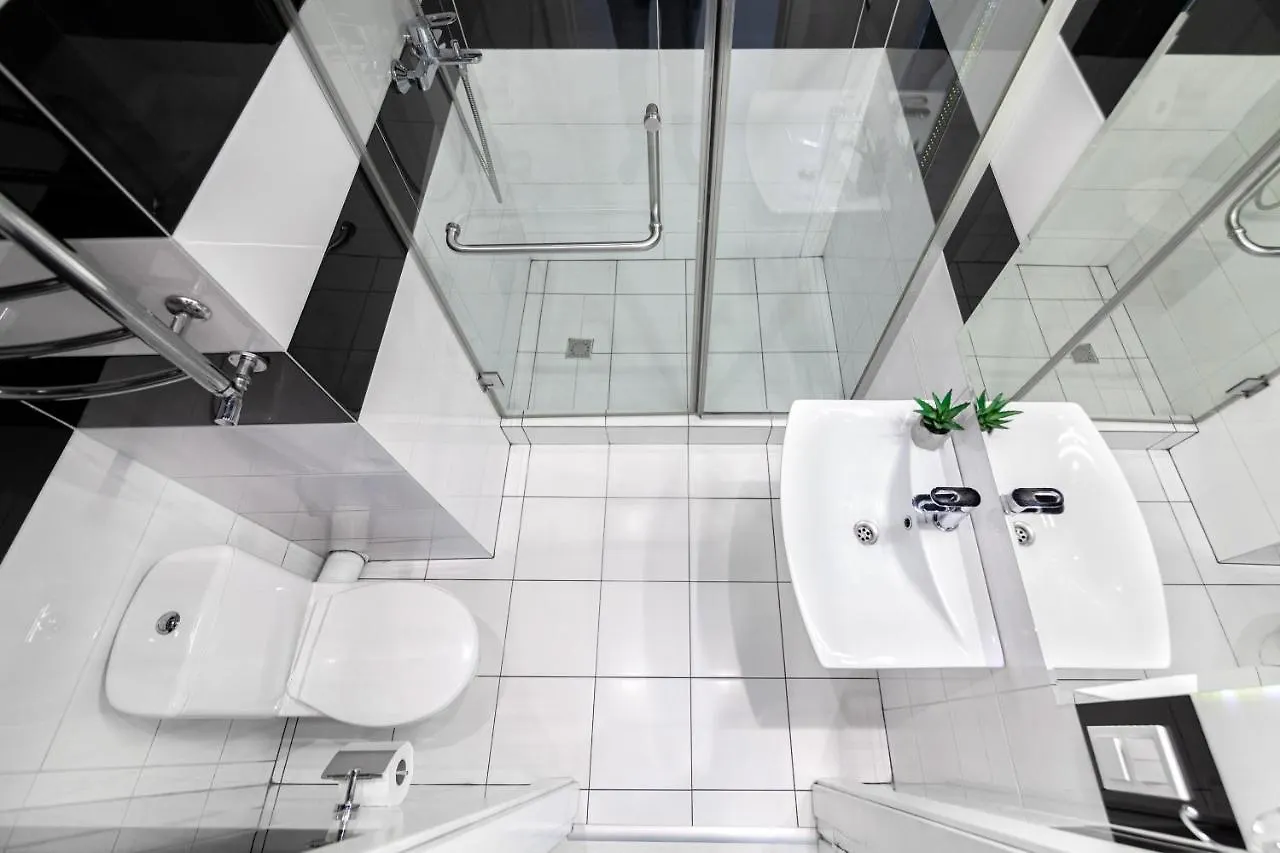 Leogrand Apartments On Udatnogo 4-2 Львов