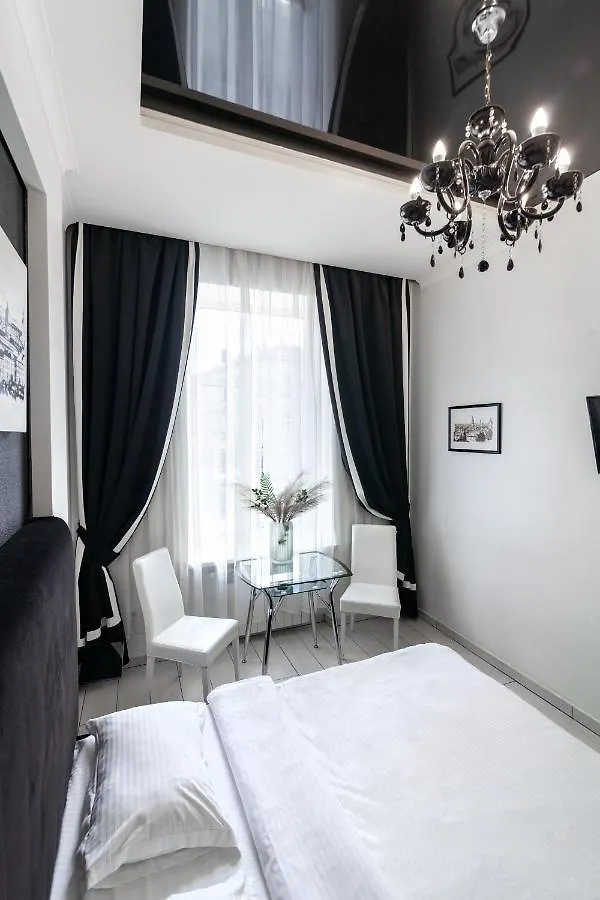 Leogrand Apartments On Udatnogo 4-2 Львов